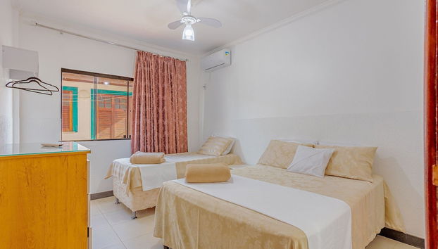 GB19 Casa 7 Quartos a 50m da Praia - Foto 5, Zimmer