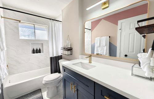 Sageview Cottage - 4 BDR with Pool Pet Friendly - Foto 76