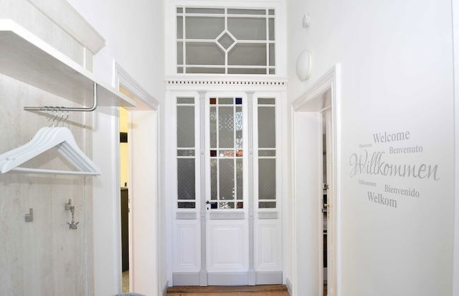 Komfort mit Schlossblick - Foto 4