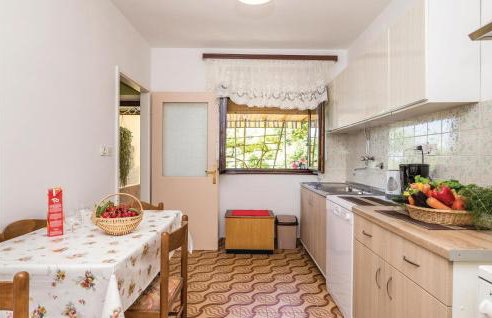 3 Bedroom Lovely Home In Lovran - Foto 4