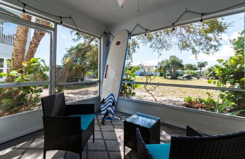 1BR Steps From Beach Heart of Cocoa Beach - Foto 2