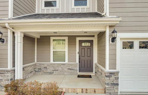 Quiet and Comfy Spring Hill Townhome with WFH Setup - Photo 30