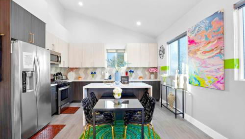 A- Stylish and Comfy NoHo Retreat- 5 Star Area, Hot Tub - Foto 4