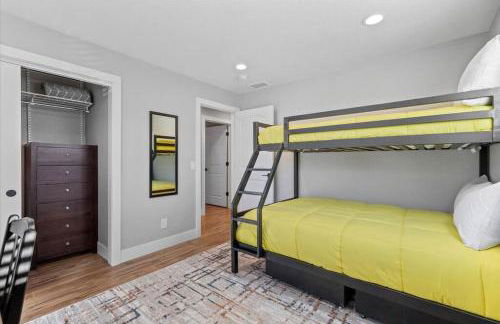 Whole House Relaxing Oasis by Fitzsimmons Campus - Photo 18