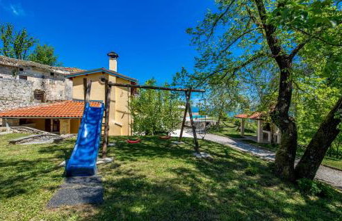 Amazing Home In Moscenice With Wifi - Photo 21