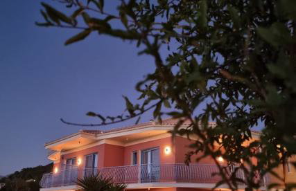 Julietta Suites - Photo 1