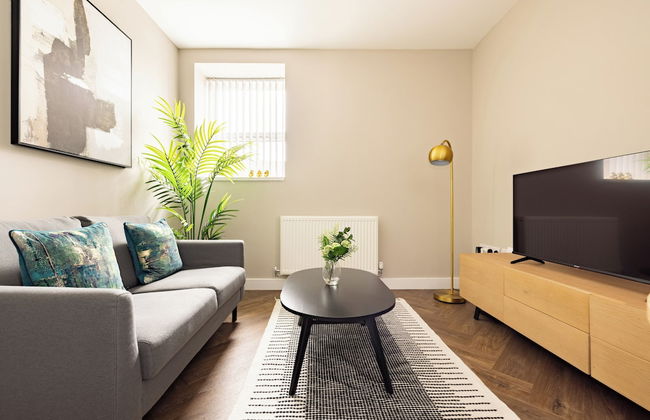 Plymouth by Charles Hope - Foto 1