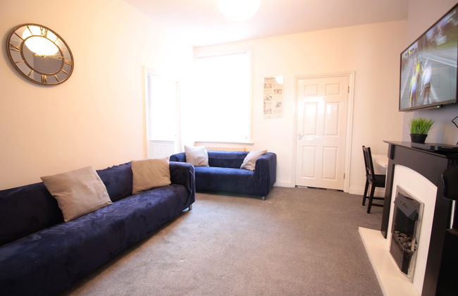 Lovely 2-bed Downstairs Apartment - Photo 8