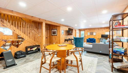 Mountain View Chalet Ski, Hot Tub, Firepit, Games - Foto 5