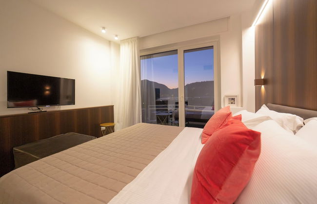 Le Stanze del Lago Lake view - Photo 5