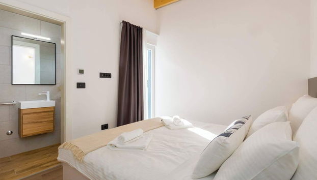 Villa in Žminj with swimming pool and garden - Foto 3