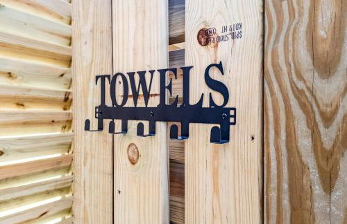 Gorgeous 4BD with Hot Tub, Golf Cart, Deck, Gourmet Kitchen - Foto 46