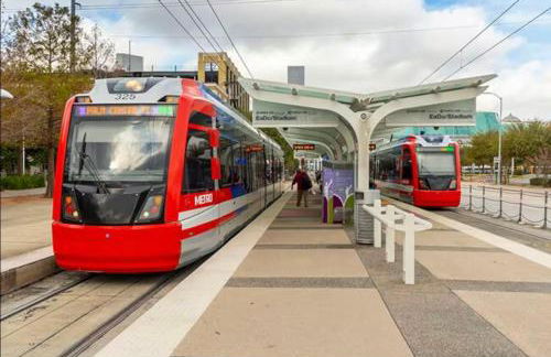 Apartment in Downtown Houston Free Parking - Foto 42