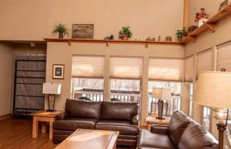 Weekend Getaway for Outdoor Recreation near San Isabel Forest in Colorado - Foto 5