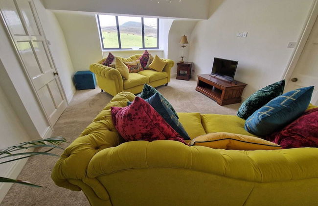 Luxury Penthouse Apartment - Beautiful Countryside - Photo 5