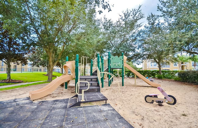 8213 Fan Palm Way - Foto 50