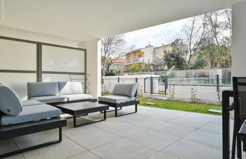 T3 NEUF – C13 - JARDIN-TERRASSE ET PISCINE – ACCÈS DIRECT PLAGES ET CENTRE VILLAGE - Foto 15