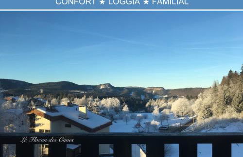 Confortable Studio de montagne avec loggia et jolie vue Les Rousses "Le Flocon des Cimes" Station de ski familiale Jura 39 - Foto 1