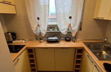 Jane's Home - [Netflix, Wi-Fi] - Foto 8