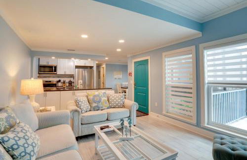 Sip, Sunbathe and Relax Poolside Madeira Beach Gem! - Photo 6