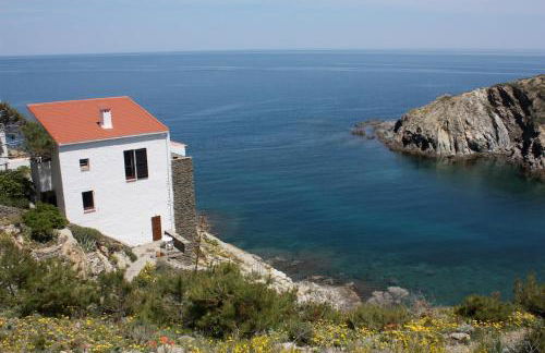 Villa Ey - waterfront with a view - Foto 1