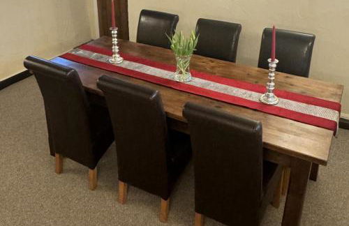 Superbly Appointed 3 Bedrooms and 3 Bathrooms - Foto 29