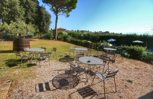 Stunning Farmhouse with Swimming Pool & Hot Tub in Umbria - Foto 28