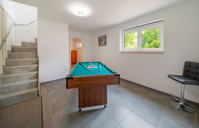 Blissful Holiday Home in Libramont-chevigny With Garden - Foto 18