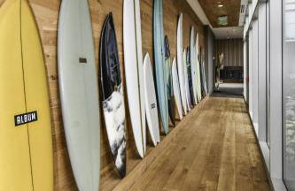 Comfy 2BR Oasis with Scenic Rooftop & Gym - Photo 7