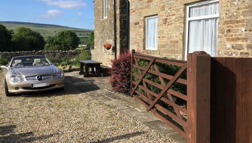 Glen Cottage - Photo 1