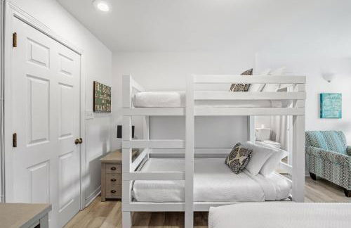 Gulf views, steps to beach, Pool, Walk To Dining - Foto 37