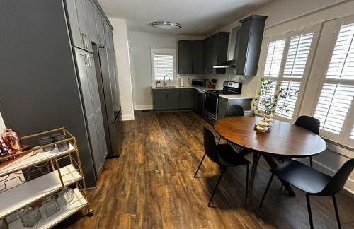 Cottage, Parking, MTSU, downtown Murfreesboro - Foto 9