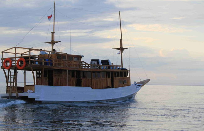 Boat Charter KM.Caroline - Foto 19