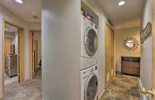 Creekside Frisco Condo with Views and Pool Access! - Foto 22