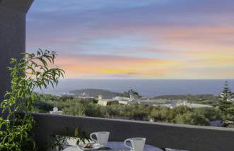 Talos Luxury Suites - Photo 78