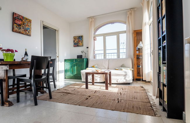 St. John Basilica Lovely Tower Apartment - Foto 11