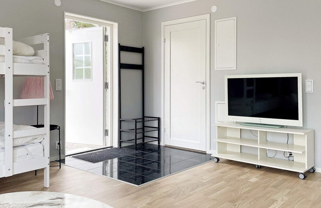 4 Star Holiday Home in Klintehamn - Photo 9