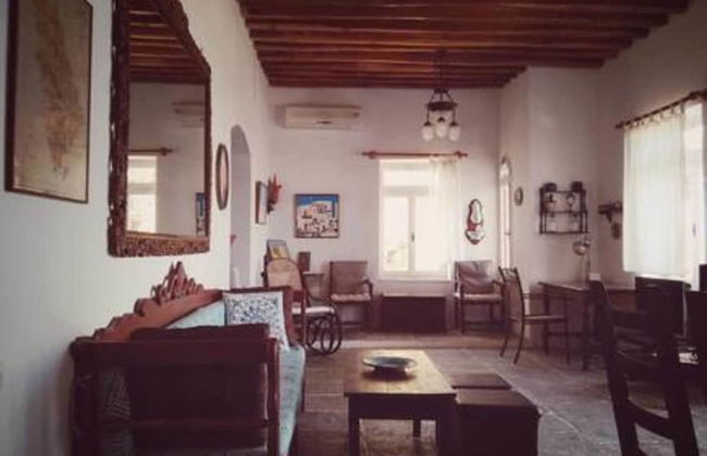 Stunning House - Sleeps 11, Terrace & Sea View - Foto 27