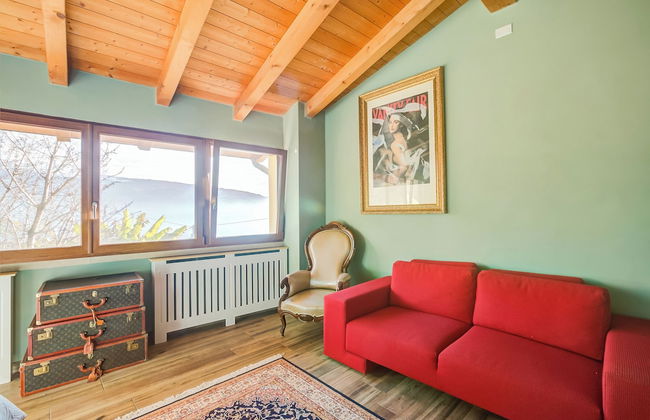 Faby House On Hilly Area And Lake View - Foto 18