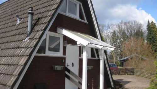 Nurdachhaus auf großem Grundstück - Foto 2