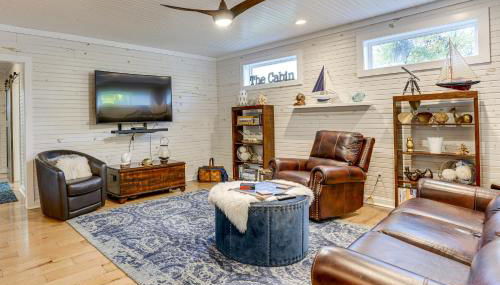 Walk to Marina and Beach Charming Home in Hardin - Foto 3