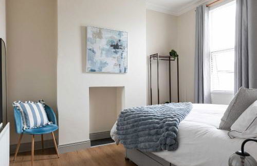 1BR-3BR Apartments in Bangor, Mins to Seafront & High St - Foto 7