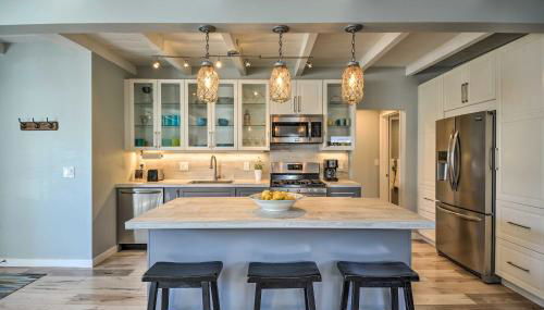 Remodeled Ventura Beach Home with Yard and Fire Pit! - Foto 5