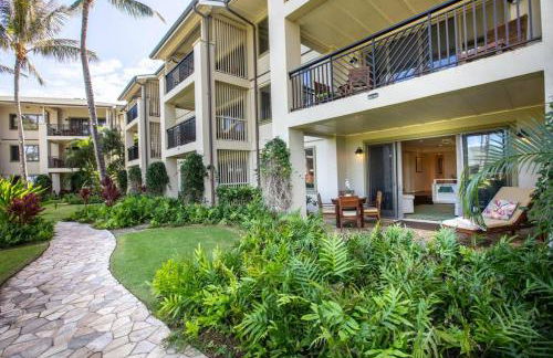 Glorious Beachfront High End Villa grass to sand - Photo 11