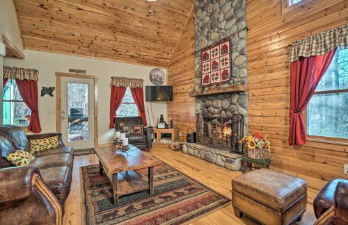 Outdoor Adventure - Charming Cabin w/ Hot Tub - Foto 3