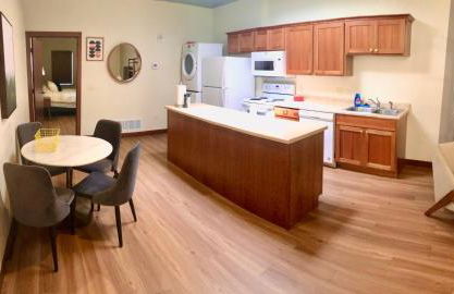 Your Downtown Rapid City Base Camp! - Foto 12