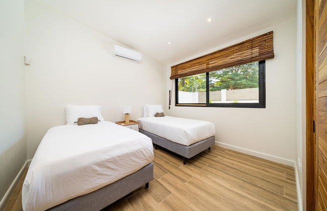 Tropical Brand new 4 BR gem in Potrero Near Beach - Casa Marzo - Photo 49