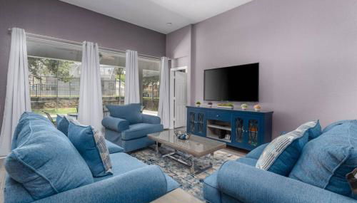 Spacious 4BR Home Themed Rooms, Pool, Near Disney - Foto 5