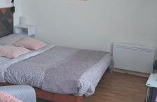 A côté des cures grand studio Audrey idéal rénové avec goût parking wifi dernières disponibilités août oct nov - Foto 6