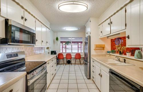 Karaoke Ready! Fort Worth Area Home - Foto 7